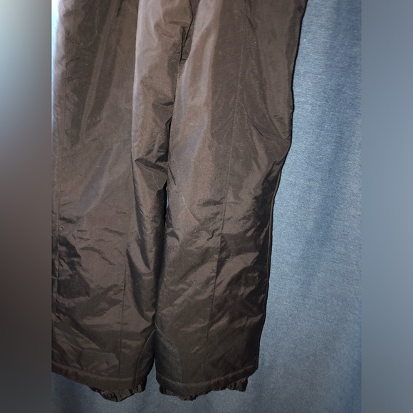 Youth “Sport Essentials” Insulated Snow Jumpsuit Pants Size 10 Black MSRP 34.99 - Picture 12 of 17